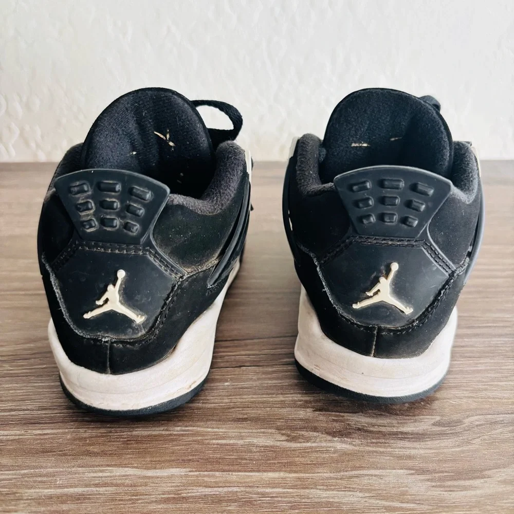 Toddler's‎ Jordan 4 Retro 'White Thunder' Black/White-Black (FV4538 001) 9C